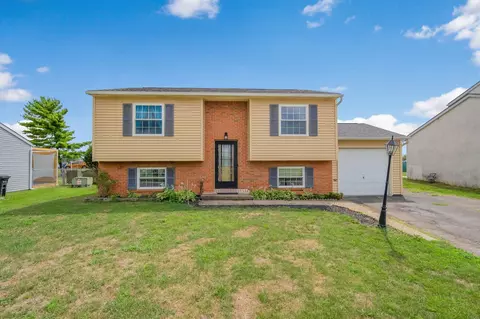 2107 Bridlewood Blvd, Obetz, OH 43207