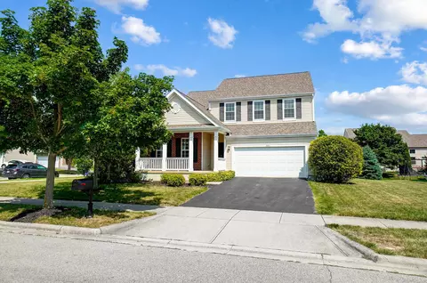 301 Amber Light Cir, Delaware, OH 43015