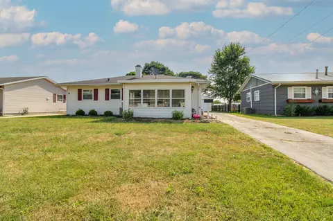 742 Robinson St, Marion, OH 43302