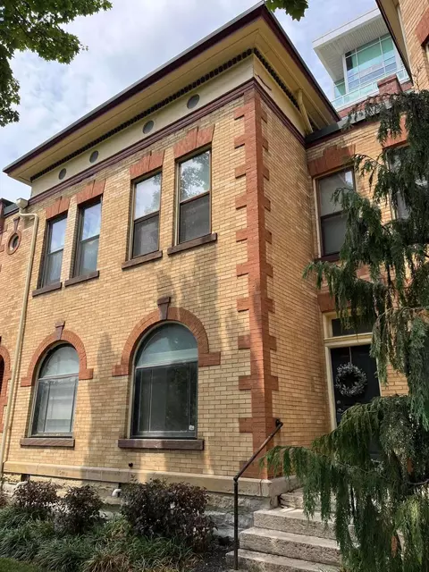 28 W 4th Ave, Columbus, OH 43201