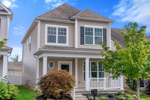7947 Ashenden Dr, Blacklick, OH 43004