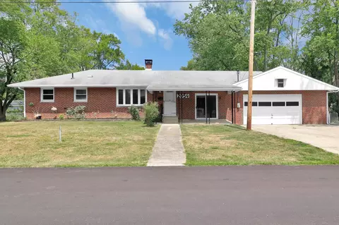 2054 E Beaumont Rd, Columbus, OH 43224