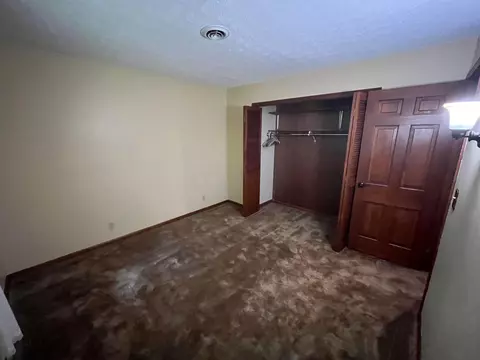 Bedroom - 4562 Gooding Rd, Marion, OH 43302 photo 8 of 9