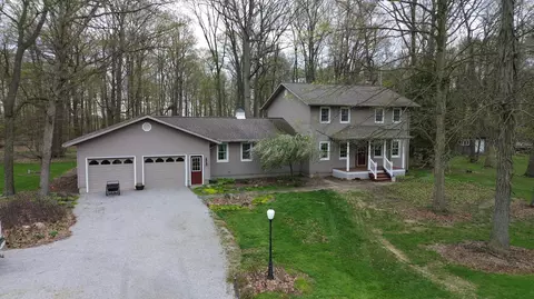 Exterior - 4562 Gooding Rd, Marion, OH 43302 photo 5 of 18