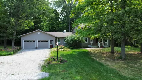 Exterior - 4562 Gooding Rd, Marion, OH 43302 photo 3 of 18