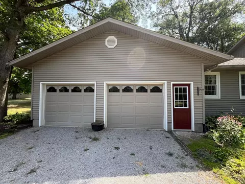 Exterior - 4562 Gooding Rd, Marion, OH 43302 photo 9 of 18