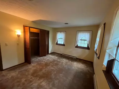 Bedroom - 4562 Gooding Rd, Marion, OH 43302 photo 6 of 9