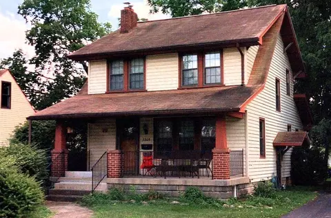 3305 Park St, Grove City, OH 43123