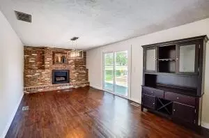 3671 Springfield Jamestown Rd, Springfield, OH 45502 photo 4