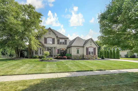 5485 Berwanger Dr, Powell, OH 43065