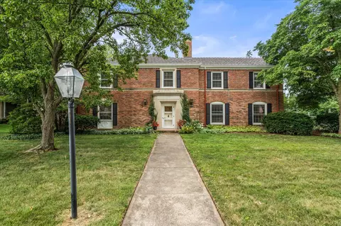 1208 Broadway, Piqua, OH 45356