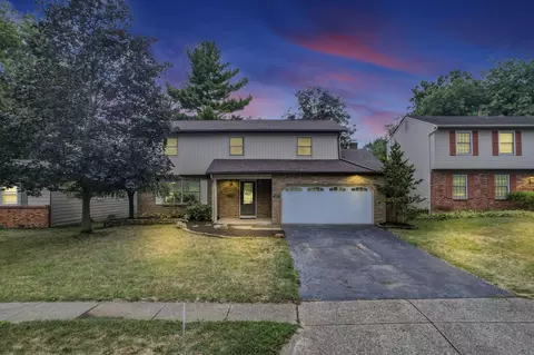1863 Meander Dr, Columbus, OH 43229