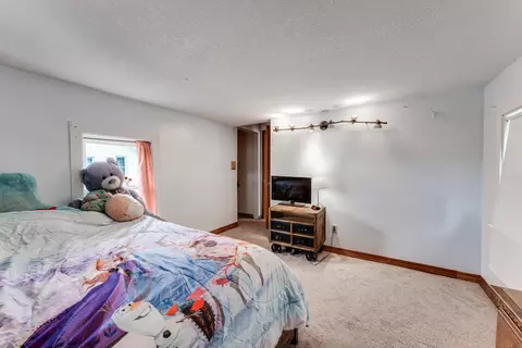 492 Maple Ave, Newark, OH 43055 photo 20