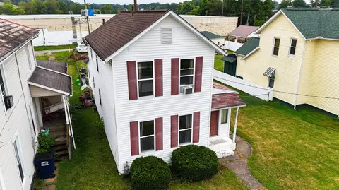 492 Maple Ave, Newark, OH 43055 photo 3