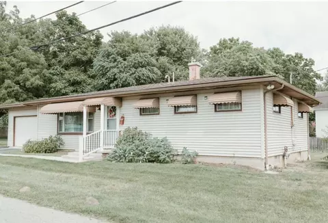 78 Eaton St, Delaware, OH 43015