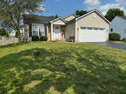 1758 Quail Meadows Dr, Lancaster, OH 43130