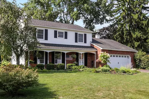 6161 George Fox Dr, Galloway, OH 43119