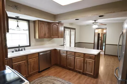 4624 Echo Hills Ave, Springfield, OH 45502 photo 6