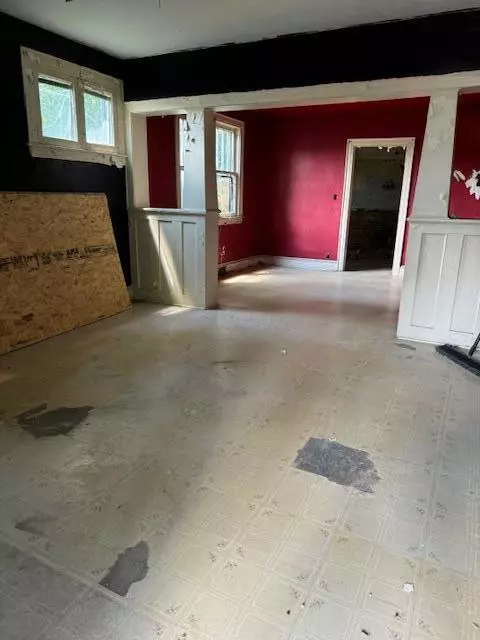 1224 W High St, Springfield, OH 45506 photo 4