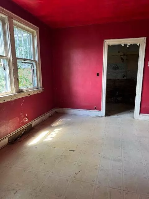 1224 W High St, Springfield, OH 45506 photo 6