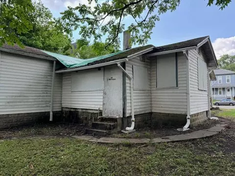 1224 W High St, Springfield, OH 45506 photo 8