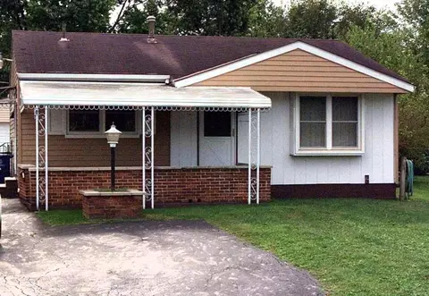 3954 Edendale Rd, Columbus, OH 43207