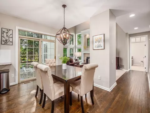 Dining - 5698 Tynecastle Loop, Dublin, OH 43016 photo 4 of 4
