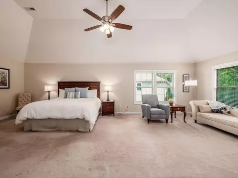 Bedroom - 5698 Tynecastle Loop, Dublin, OH 43016 photo 1 of 10
