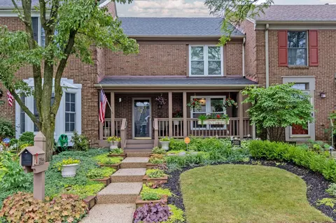 2155 Sandston Rd, Columbus, OH 43220
