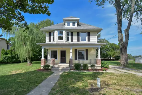 Exterior - 2619 Springfield Xenia Rd, Springfield, OH 45506 photo 3 of 10