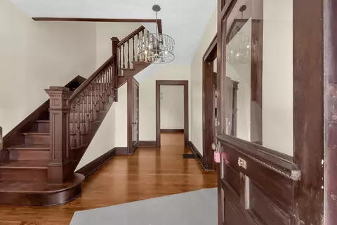Entry Way - 2619 Springfield Xenia Rd, Springfield, OH 45506 photo 1 of 3