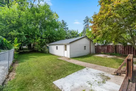 Exterior - 309 Willow St, Marion, OH 43302 photo 3 of 4
