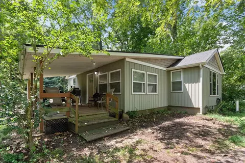 3745 Bickel Church Rd NW, Baltimore, OH 43105