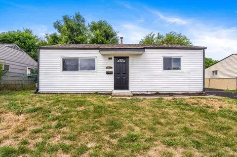3072 Baker Hill Rd, Columbus, OH 43207