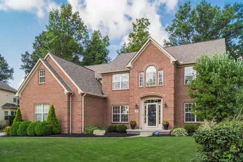 8802 Coldwater Dr, Powell, OH 43065