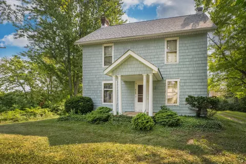 6160 Granville Rd, Mount Vernon, OH 43050