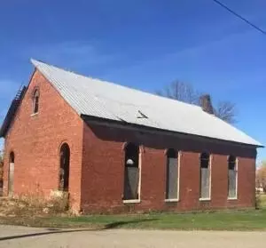 8642 Water St, Lancaster, OH 43130