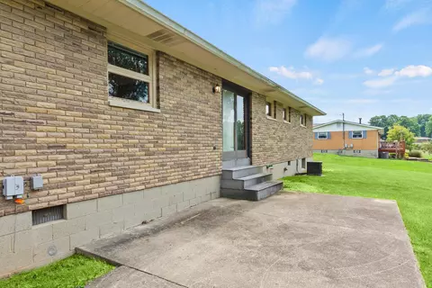 2111 Perkins Dr, Springfield, OH 45505 photo 29