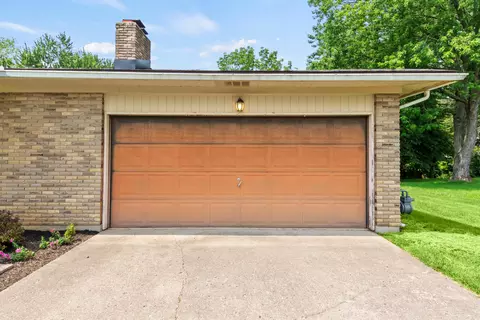 2111 Perkins Dr, Springfield, OH 45505 photo 5