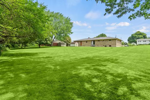 2111 Perkins Dr, Springfield, OH 45505 photo 27