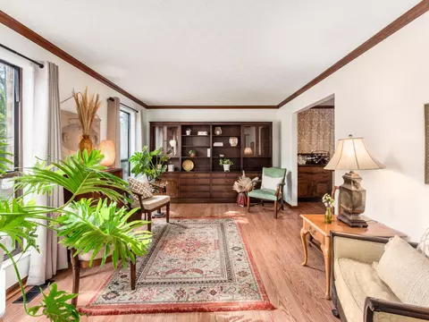 8041 Saddle Run Dr, Powell, OH 43065 photo 2