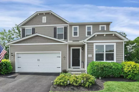 316 Glen Crossing Dr, Etna, OH 43062