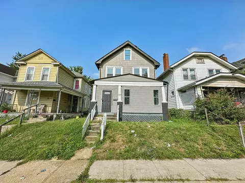 137 S Warren Ave, Columbus, OH 43204
