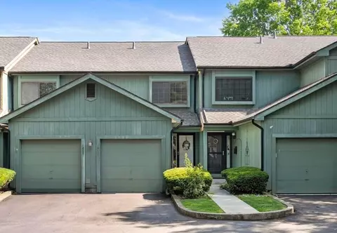 1805 Sawgrass Dr, Reynoldsburg, OH 43068