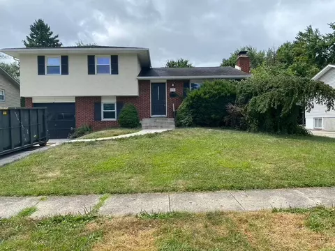 2701 Dennis Ln, Grove City, OH 43123