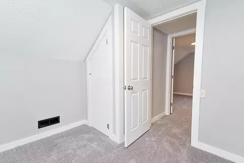 718 Dixie Ave, Troy, OH 45373 photo 17