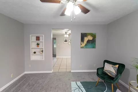 718 Dixie Ave, Troy, OH 45373 photo 6