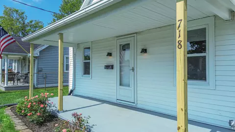 718 Dixie Ave, Troy, OH 45373 photo 3
