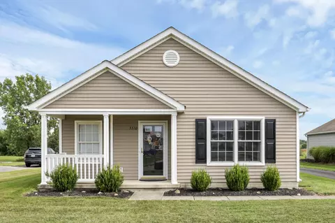 5510 Oakhurst Dr, Hebron, OH 43025