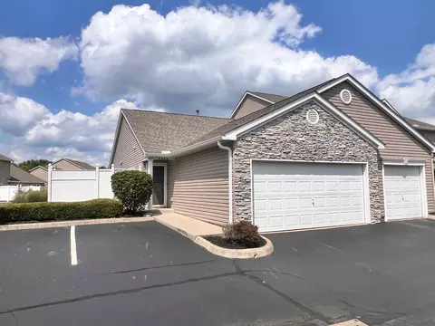 6956 Remsen Dr #74A, Canal Winchester, OH 43110